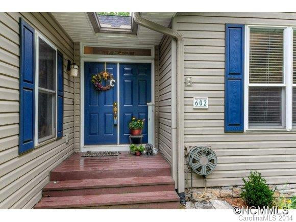 602 Cinnamon Way - Photo 2