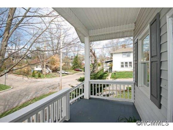 58 Allen Street - Photo 4