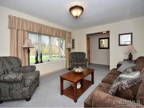 1744 BEAR CREEK RD - Photo 8