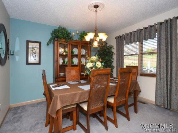 1744 BEAR CREEK RD - Photo 9