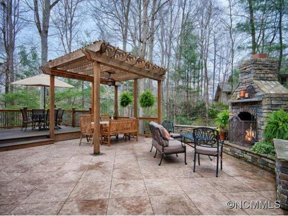 105 FLEMING COURT - Photo 23