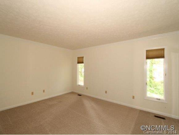 929 KANUGA ROAD - Photo 11
