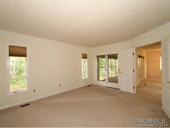 929 KANUGA ROAD - Photo 12