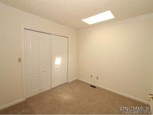 929 KANUGA ROAD - Photo 16