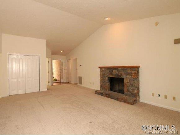 929 KANUGA ROAD - Photo 5