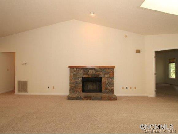 929 KANUGA ROAD - Photo 6