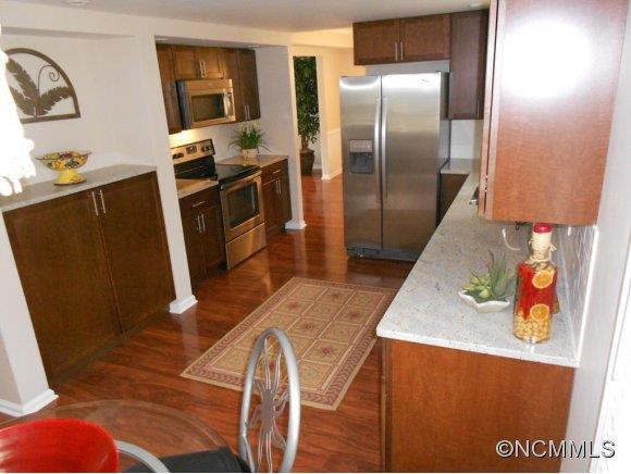2 Forest Ridge Dr - Photo 3