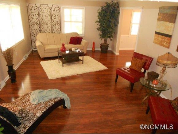 2 Forest Ridge Dr - Photo 4