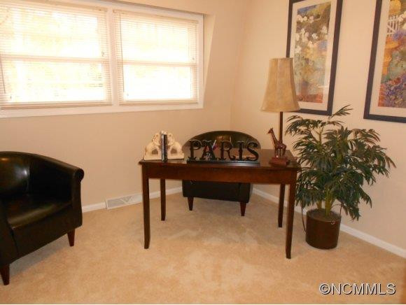 2 Forest Ridge Dr - Photo 7
