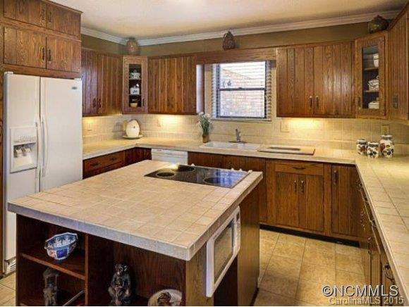 1216 Cove Road - Photo 6