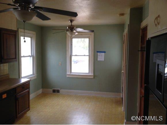 45 Eola Ave - Photo 6