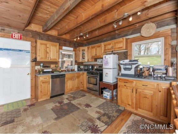 118&122 KEROUAC DRIVE - Photo 6