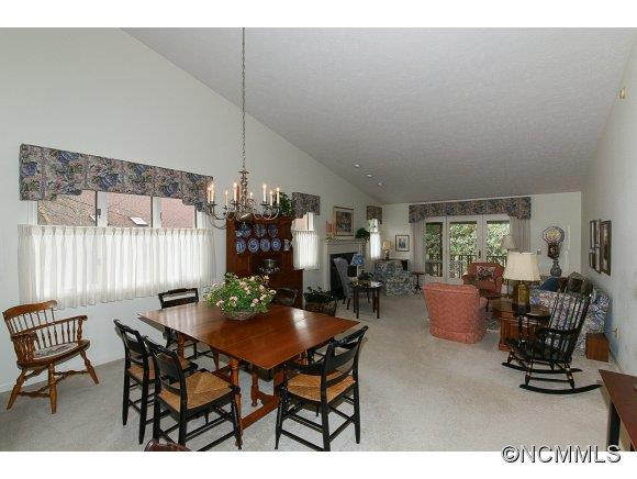 102 White Oak Drive - Photo 11