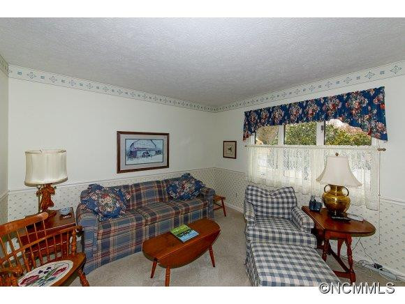 102 White Oak Drive - Photo 16