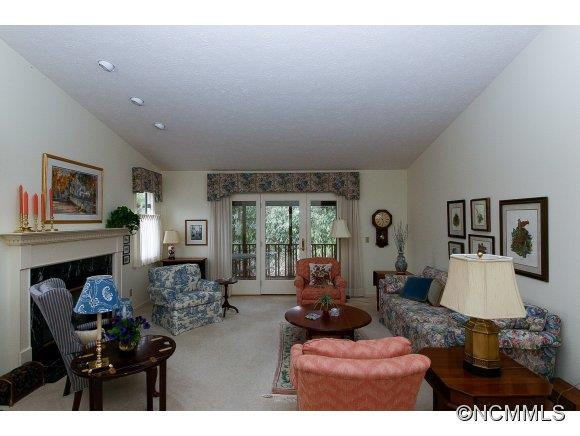 102 White Oak Drive - Photo 8