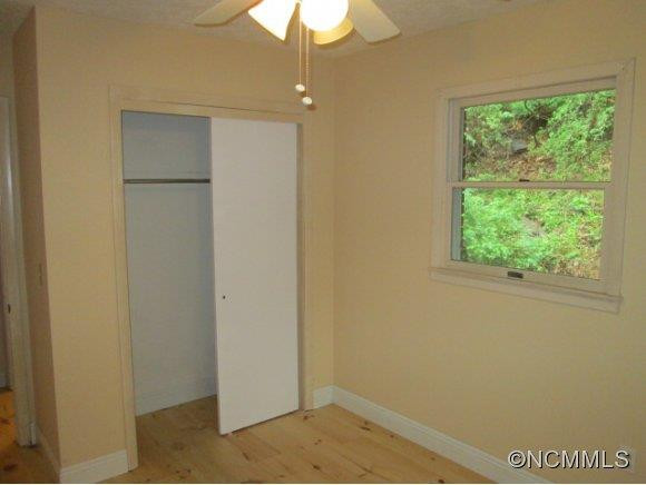 406 Mountain View Dr - Photo 18