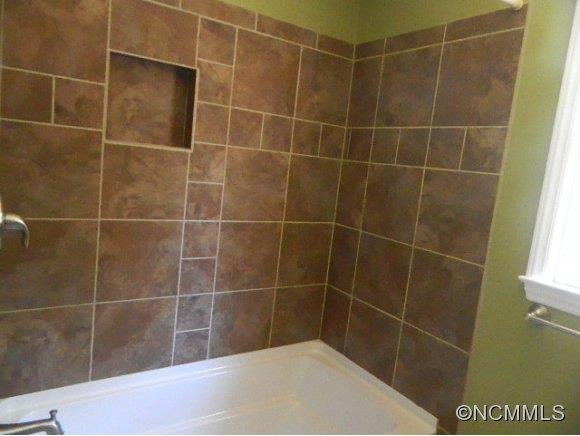 400 Gonce Drive - Photo 4