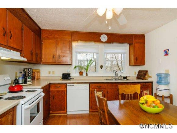 16 Echo Lane - Photo 6