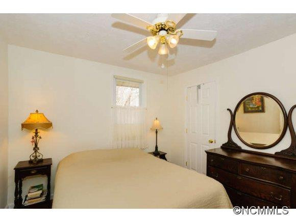 16 Echo Lane - Photo 8