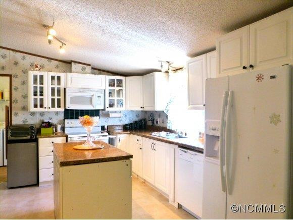 113 Concord Road - Photo 2