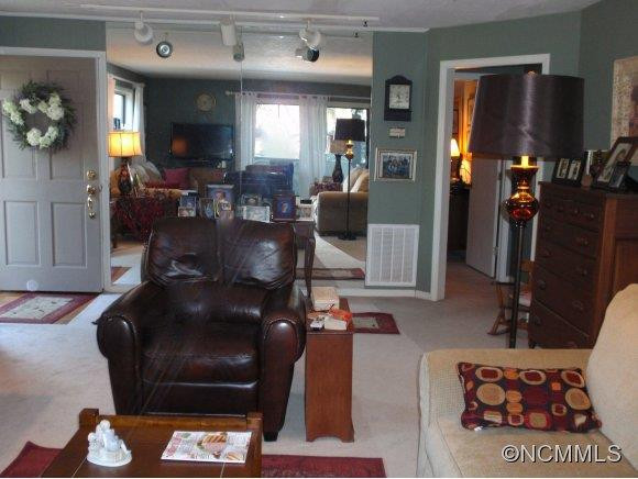 13 Cedarbrook Dr. - Photo 3