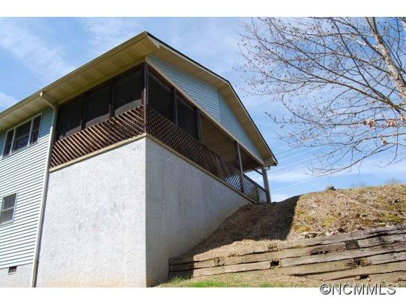 4155 Turnpike Rd - Photo 4