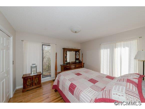 100 Ridgeview Drive - Photo 16