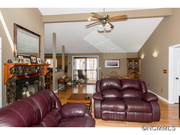 100 Ridgeview Drive - Photo 5