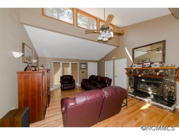 100 Ridgeview Drive - Photo 6