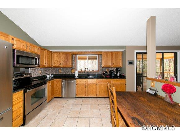 100 Ridgeview Drive - Photo 7