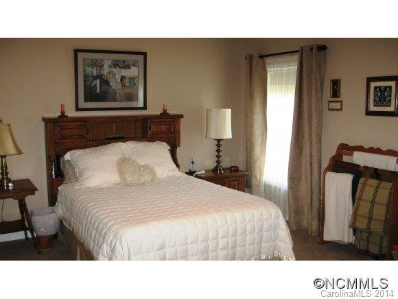 10 Mieko Drive - Photo 7