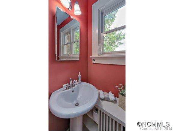 45 MONTVIEW DRIVE - Photo 10