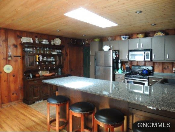 5035 Gerton Highway - Photo 10