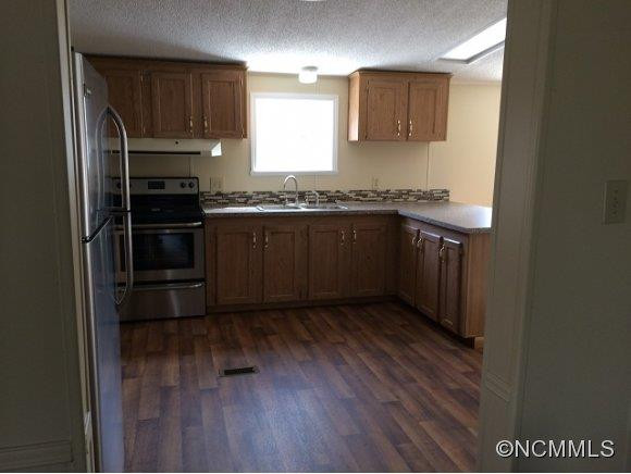 309 Collingwood Drive - Photo 6