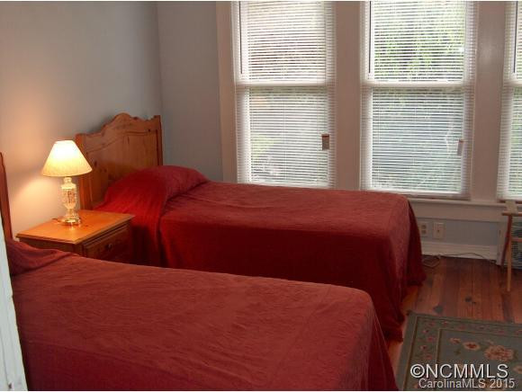 213 Chapel Drive - Photo 17