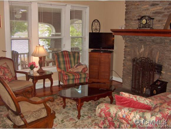 213 Chapel Drive - Photo 5