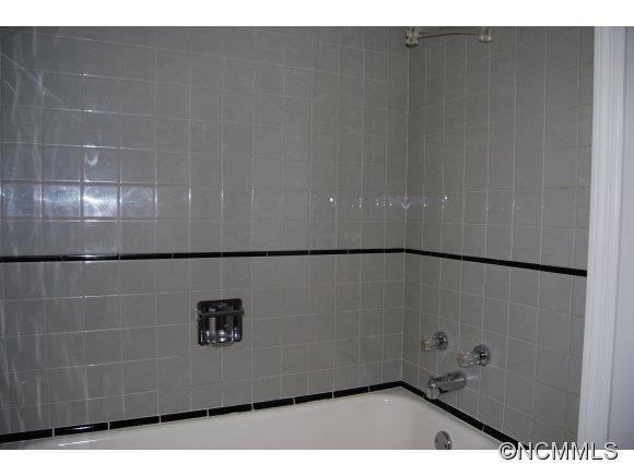 223 South Laurel Circle - Photo 12