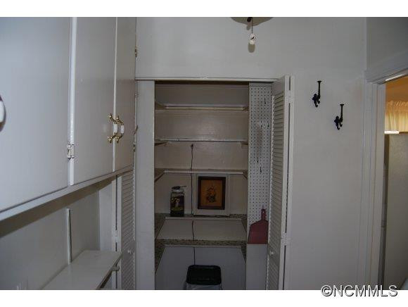223 South Laurel Circle - Photo 20