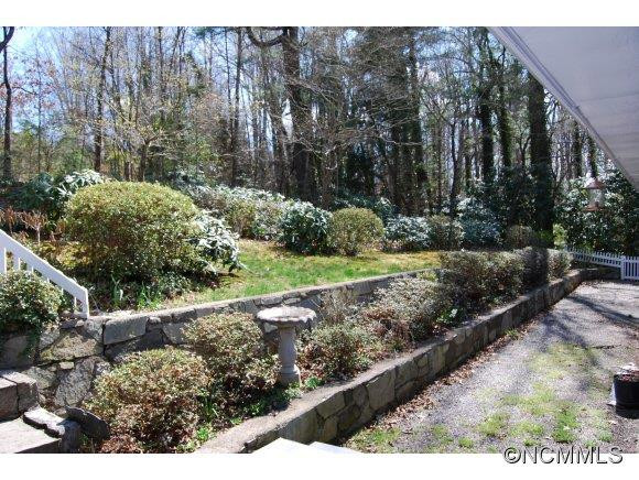 223 South Laurel Circle - Photo 6