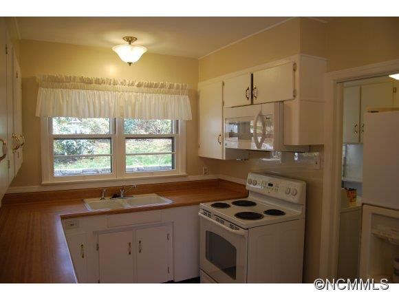 223 South Laurel Circle - Photo 7