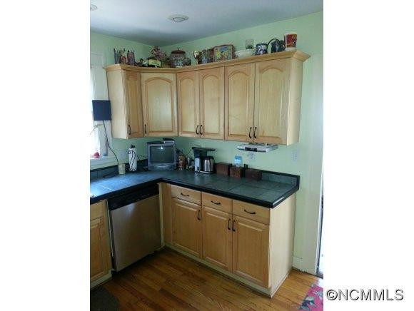 27 Farrwood Avenue - Photo 15