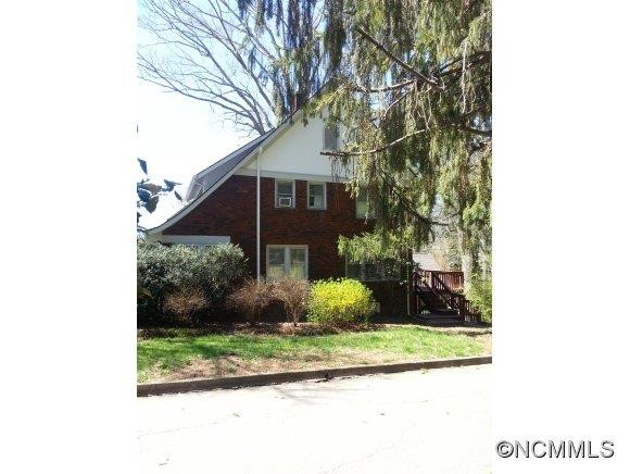 27 Farrwood Avenue - Photo 3