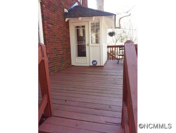 27 Farrwood Avenue - Photo 21