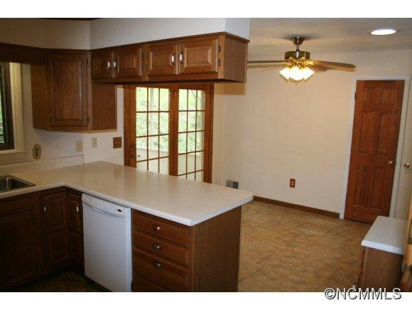 145 Stratford - Photo 7