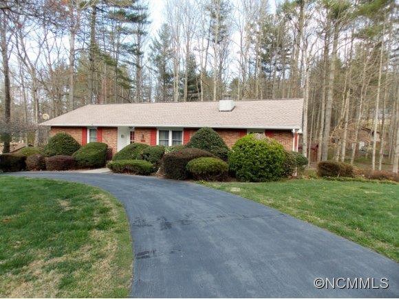 219 Timberlane Drive - Photo 3