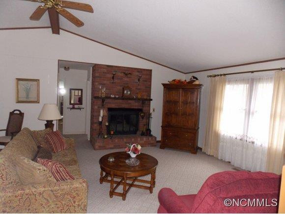 219 Timberlane Drive - Photo 4