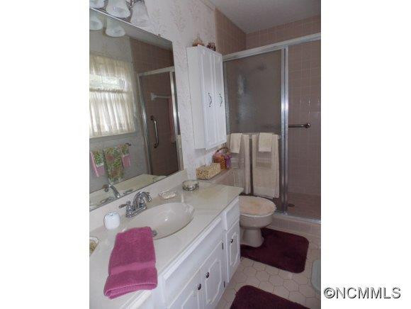 219 Timberlane Drive - Photo 9