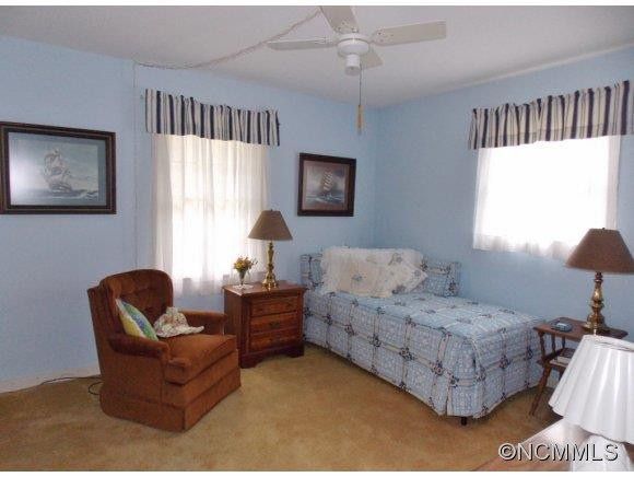 219 Timberlane Drive - Photo 10