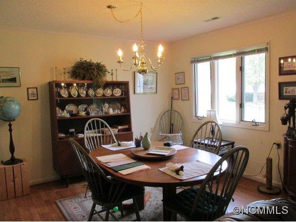 204 Dartcrest Drive - Photo 4