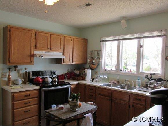 204 Dartcrest Drive - Photo 9